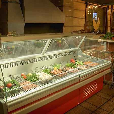 Almaty Grand Erbil Hotel Εξωτερικό φωτογραφία