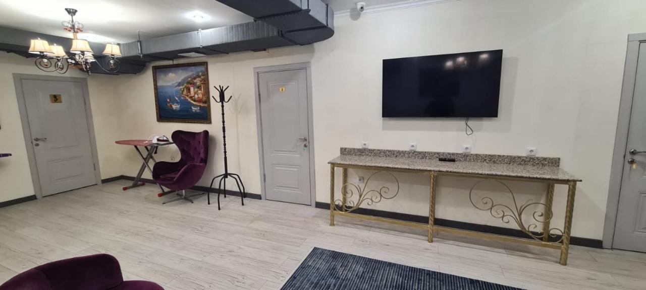 Almaty Grand Erbil Hotel Εξωτερικό φωτογραφία