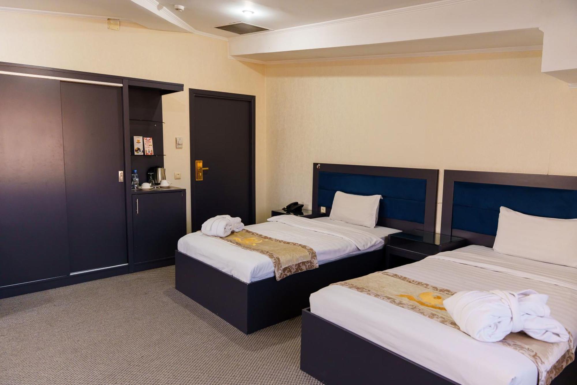 Almaty Grand Erbil Hotel Εξωτερικό φωτογραφία
