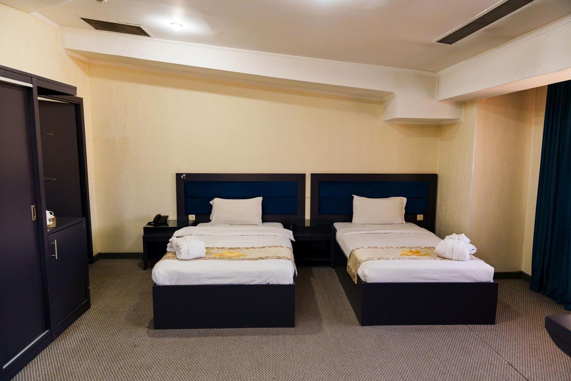 Almaty Grand Erbil Hotel Εξωτερικό φωτογραφία